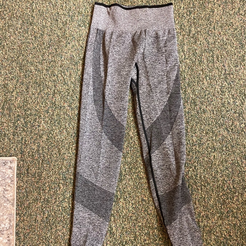 PINK leggings